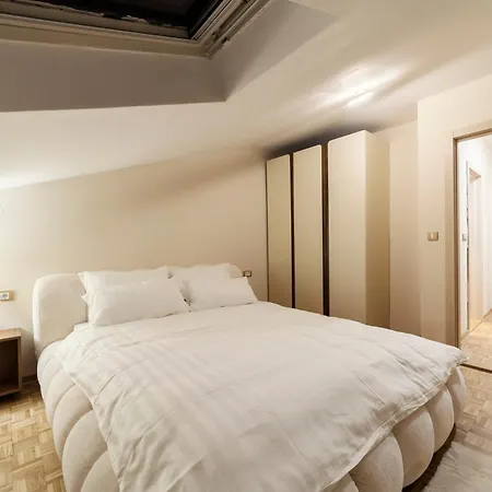 Central Hideaway Suite Novi Sad Exterior photo